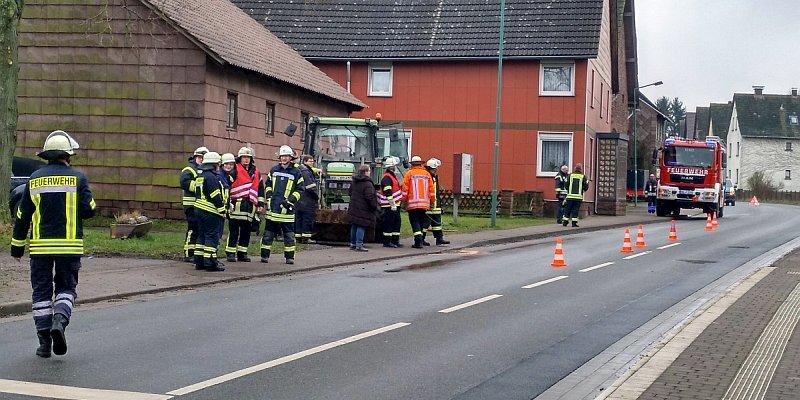 Ölspur in Arholzen sorgt für Verkersbehinderungen