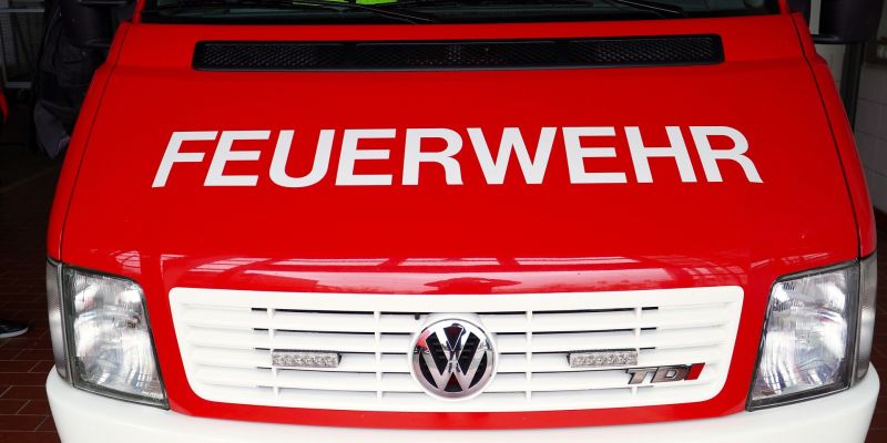 Feuerwehr beseitigt Ölspur in Heinsen 