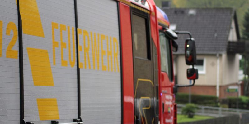 Herd nicht ausgeschaltet - Küchenbrand macht Wohnung unbewohnbar - Mieter verletzt