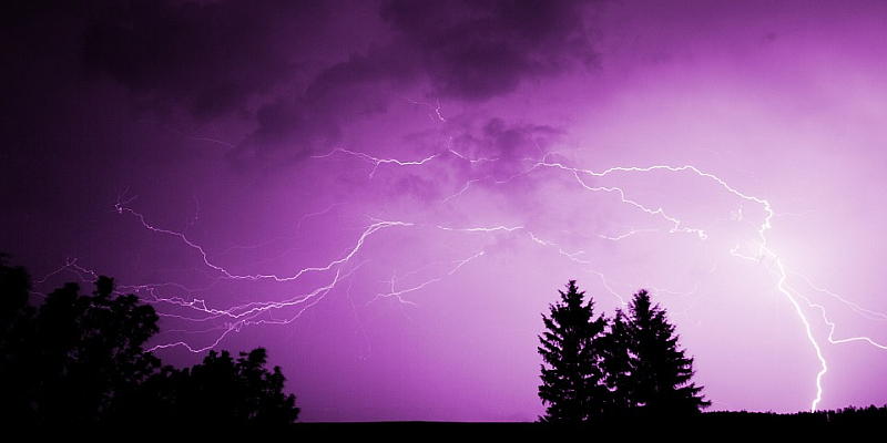 Deutscher Wetterdienst warnt aktuell vor starkem Gewitter 