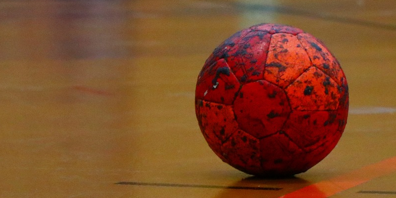Grundschulaktionstag 2021: Kultusminister Tonne unterstützt Handball-Aktivitäten