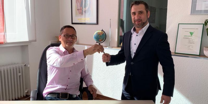 Stephan Gallo übernimmt AXA-Versicherungsagentur in Bad Pyrmont