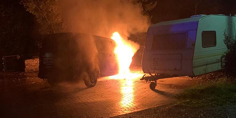 Fahrzeugbrand in Deensen