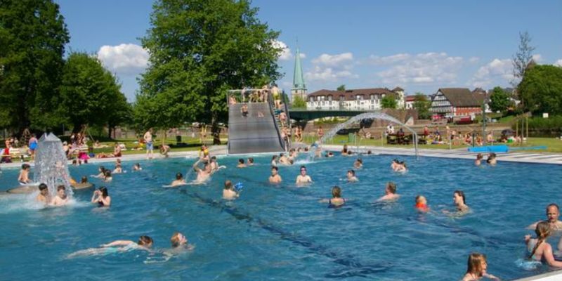 Freibad Holzminden wegen Schwimmfest geschlossen