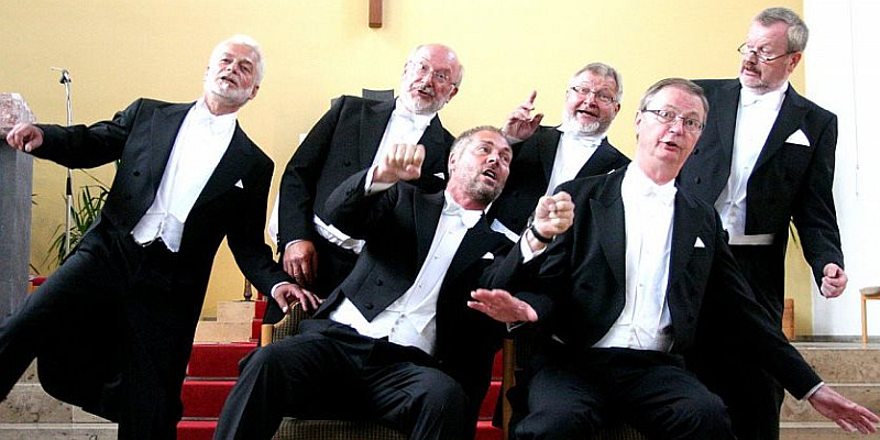 Frackophoniker und Triple8 – Doppelkonzert in Höxter