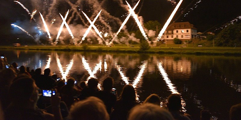Das 67. Lichterfest Bodenwerder begeisterte mit Norddeutschlands größtem Feuerwerk