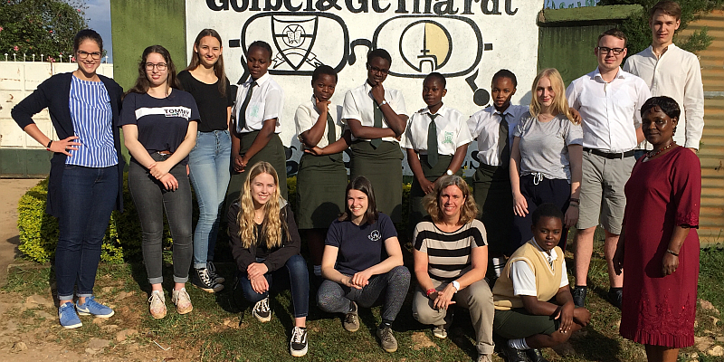 Ein Reisebericht: Reise mit Folgen: PGS-Schülerinnen und - schüler besuchen Partnerschule in Kenia