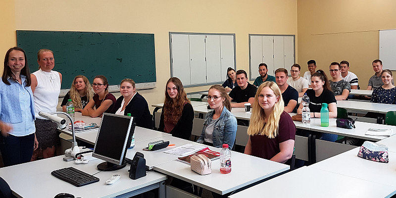 Trialisierung der dualen Berufsausbildung? HAWK und BBS in Holzminden streben Kooperation an | Studie liefert Handlungsempfehlung