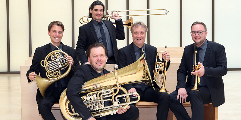 Classic Brass – eines der besten Blechbläserensembles Europas – gastiert im Weserrenaissance-Schloss Bevern