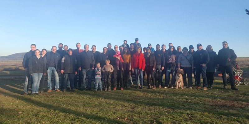 Grünkohlwanderung der FFW Deensen  bei Frühlingswetter und  starker Beteiligung