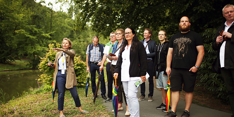 Vorstand des LGS-Fördervereins Höxter in Bad Iburg: Mitglieder informieren sich bei der Niedersächsischen Gartenschau