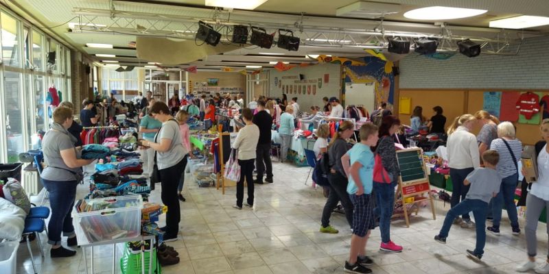 Großer Frühjahrsbasar in der Grundschule Deensen