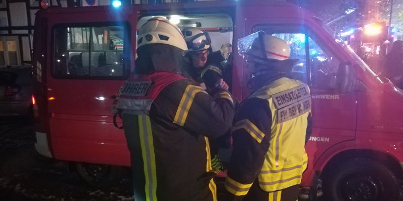 Ortsfeuerwehr Lauenförde in Beverungen im Einsatz