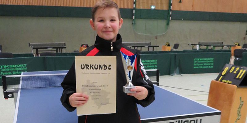 Roy Murawsky vom MTSV Jahn Eschershausen gewinnt den Titel der C-Schüler bei den Bezirksmeisterschaften