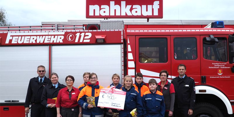 Nahkauf und Bäckerei Engel unterstützen den Feuerwehrnachwuchs