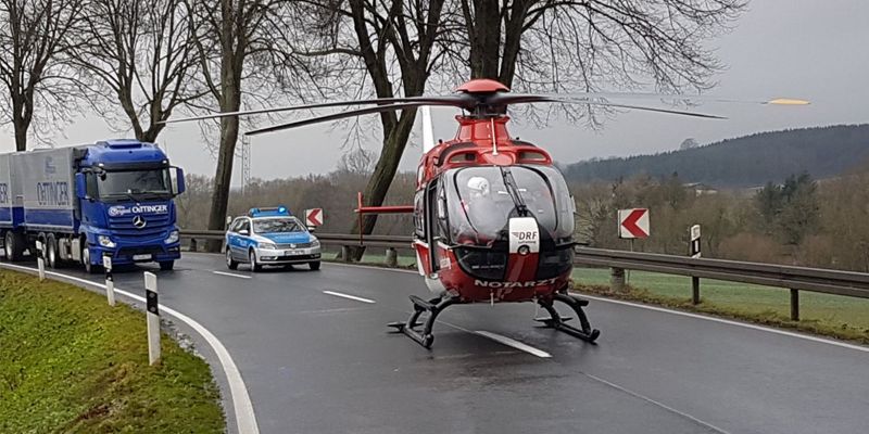 Schwerer Verkehrsunfall an der Kreisgrenze