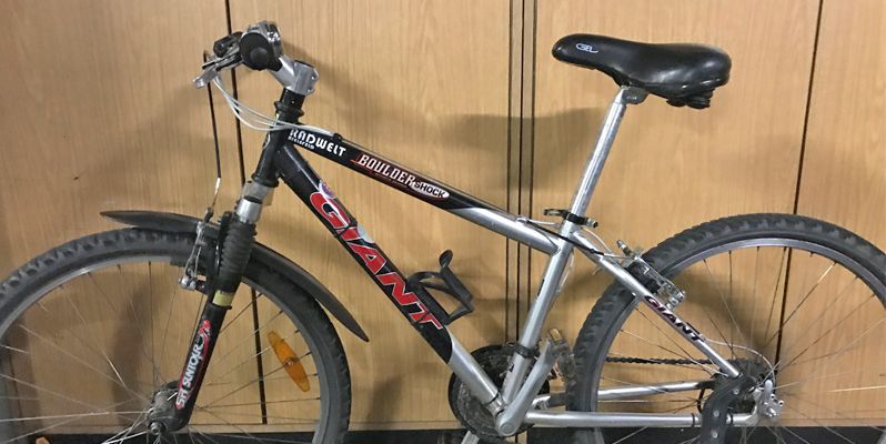 Holzminden: Zwei Fahrräder in Bahnhofnähe aufgefunden - Polizei sucht die Eigentümer
