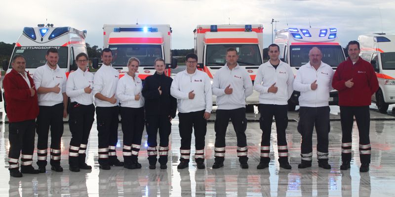 Johanniter aus Holzminden treten beim Fahrsicherheitstraining des ADAC kräftig in die Pedale