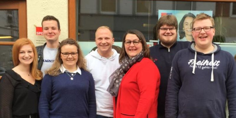 Ann-Kathrin Samse, Tarac Phillips, Larissa Schönwald, Alexander Müller, Christine Barner, Thomas Jacke, Andreas Queissner