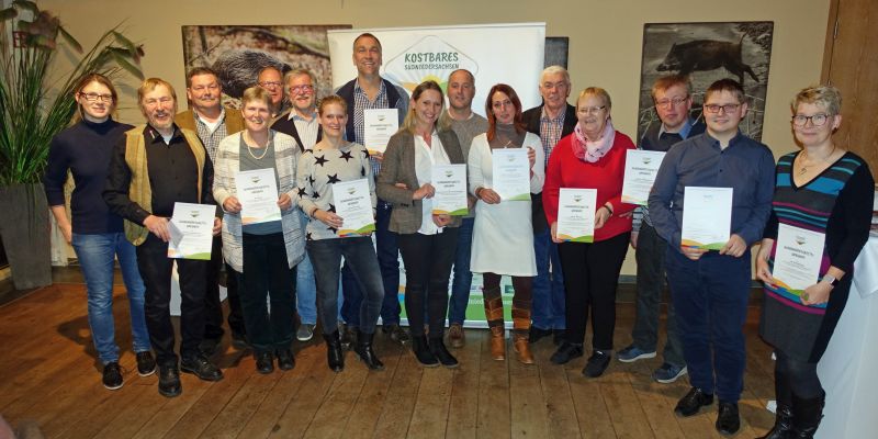 Regionale Spezialitäten aus dem Landkreis Holzminden - drei Betriebe mit der Regionalmarke „Kostbares Südniedersachsen“ ausgezeichnet