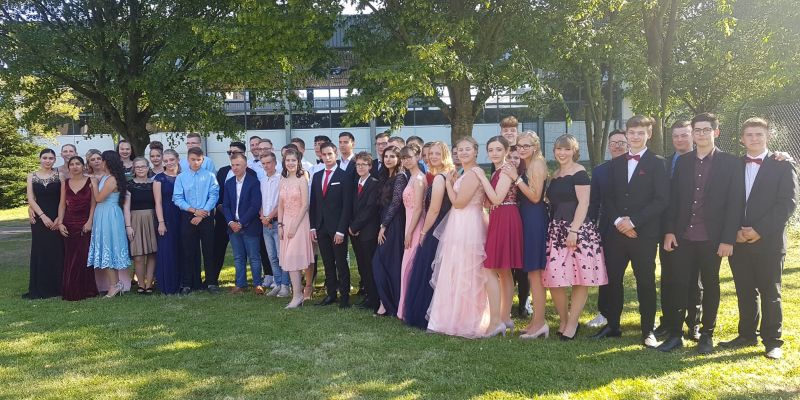 „Chill mal deine Base jetzt!“ – Schulschluss für 48 Absolventen/-innen der Homburg Schule Stadtoldendorf