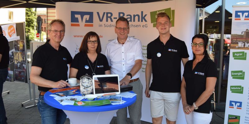 VR-Bank Südniedersachsen informiert und beweist Vielfalt beim 125-jährigen Jubiläum