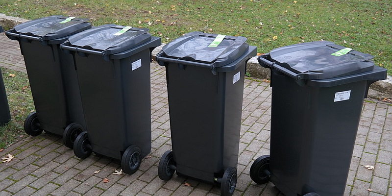 Abfallwirtschaft Holzminden verteilt Entsorgungskalender 2019