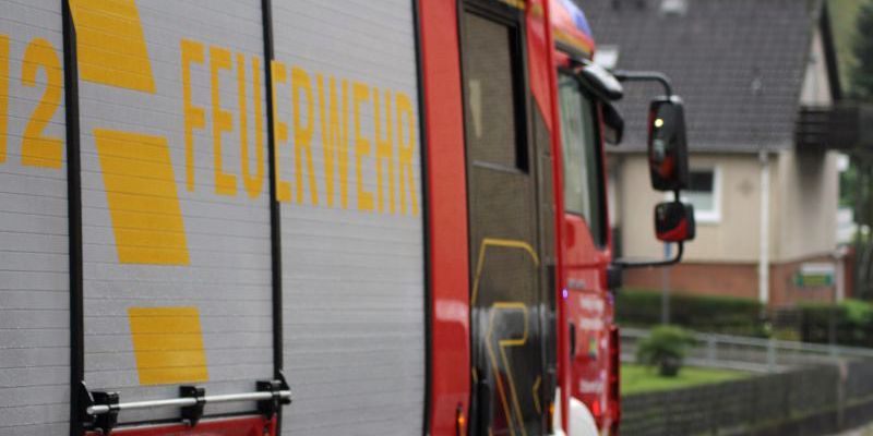 Grave: Brennende Biotonne führte zu einem Schuppenbrand