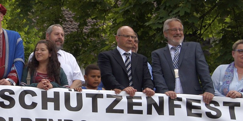 „Mindestens ein Fest im Jahr in Stadtoldendorf“: Bürgermeister und Stadtdirektor unzufrieden mit dem Schützenfest-Beschluss