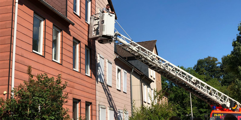 Rauchmelder schlägt Alarm: Feuerwehr Holzminden eilt in Heinrichstraße