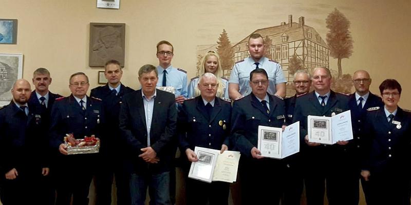 Auszeichnung für 50 Jahre Treue zur Feuerwehr: Jahreshauptversammlung der Freiwilligen Feuerwehr Schorborn